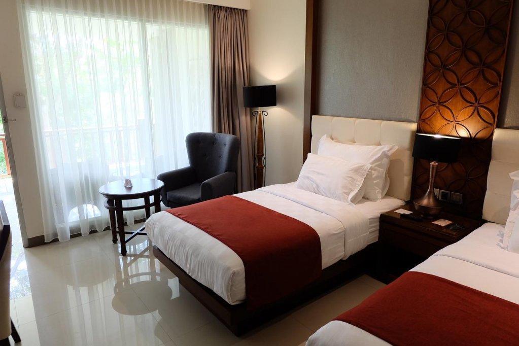 Puri Asri Hotel & Resort Magelang Luaran gambar