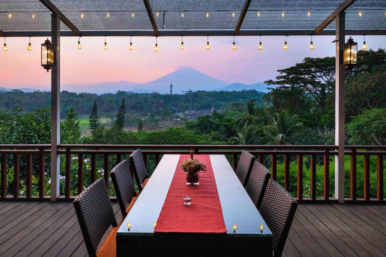 Puri Asri Hotel & Resort Magelang Luaran gambar